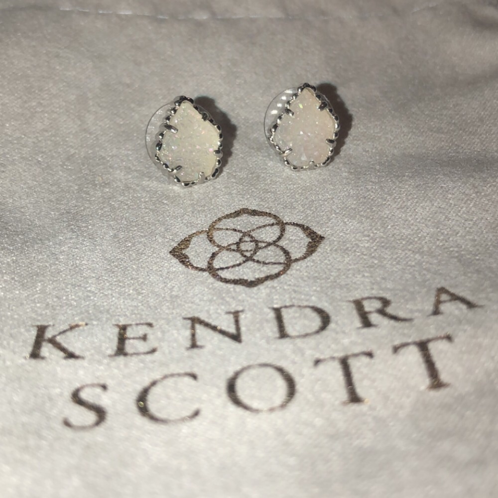 Kendra Scott earrings
